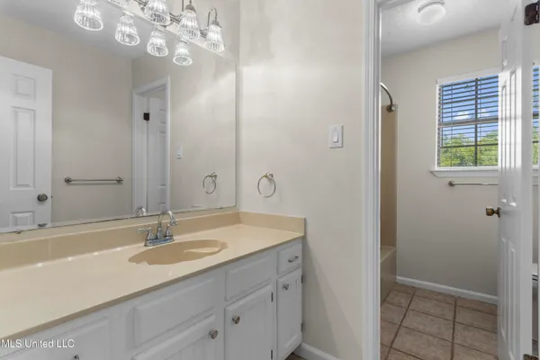 $298,000 | 337 Fairview Drive, Biloxi, MS 39531