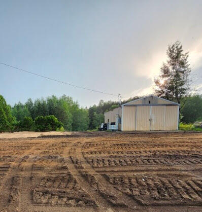 19236 230th Avenue Paris, MI 49338 - Photo 1 of 10 front