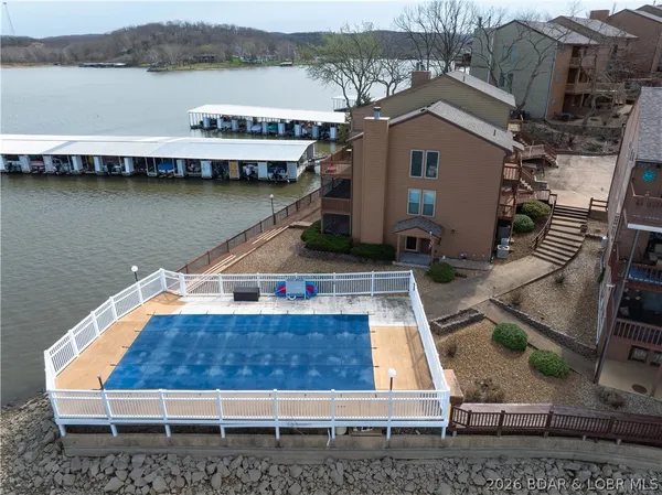 $215,000 | 103 Rock Dove Lane, Unit 1A, Camdenton, MO 65020