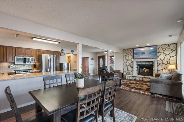 $215,000 | 103 Rock Dove Lane, Unit 1A, Camdenton, MO 65020