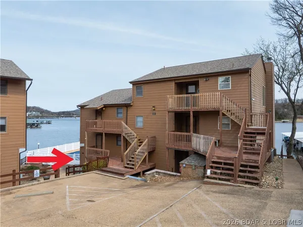 $215,000 | 103 Rock Dove Lane, Unit 1A, Camdenton, MO 65020