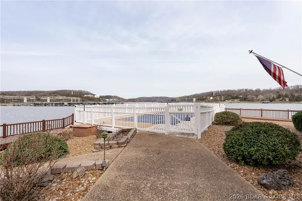 $215,000 | 103 Rock Dove Lane, Unit 1A, Camdenton, MO 65020