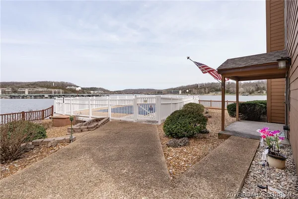 $215,000 | 103 Rock Dove Lane, Unit 1A, Camdenton, MO 65020