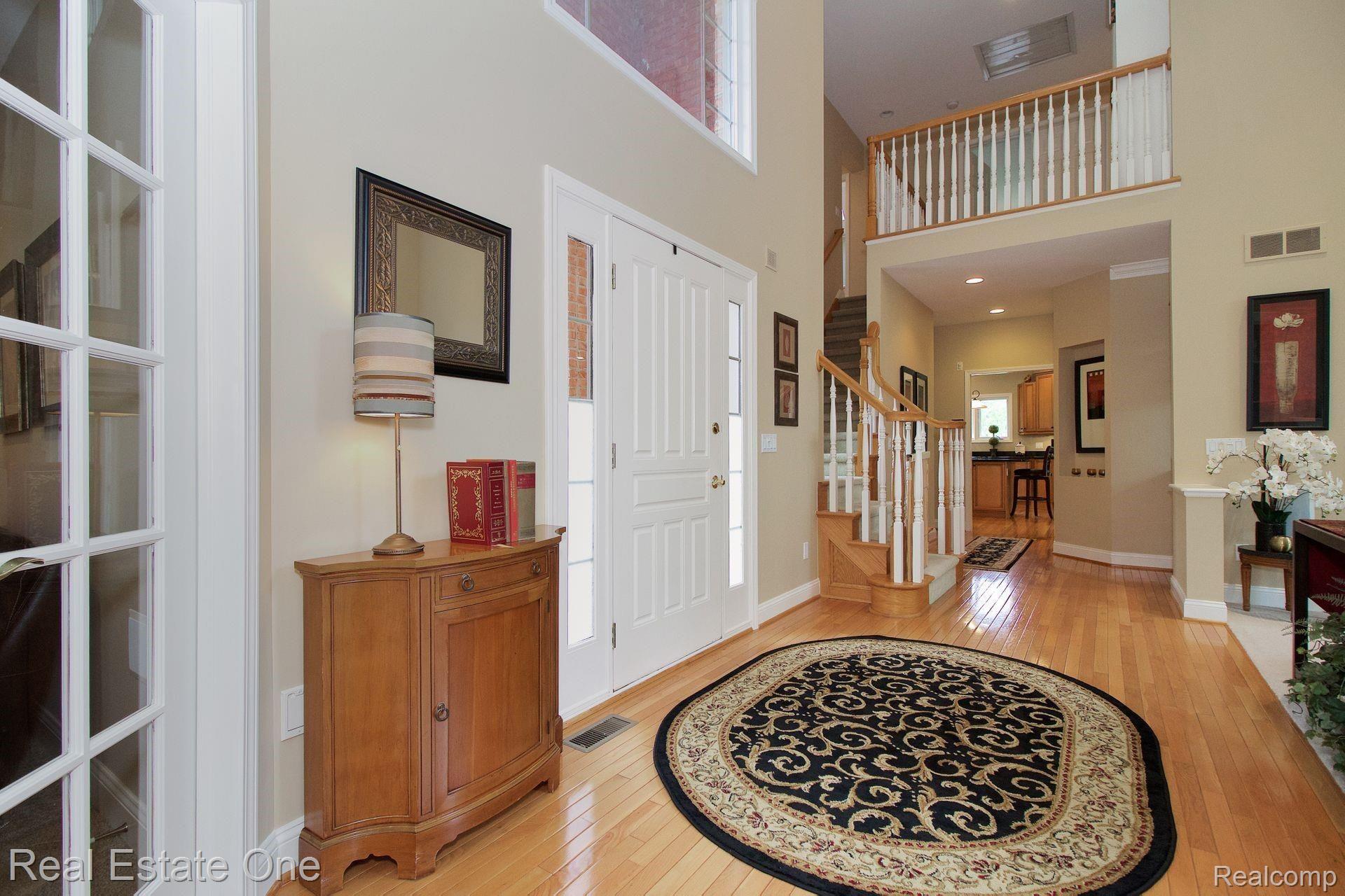 5890 Winans View Court Pinckney, MI 48169 - Photo 6 of 38 15.jpg