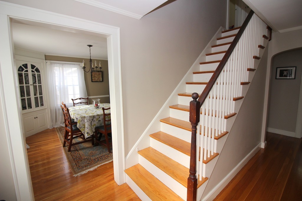 393 Edgell Road Framingham, MA 01701 - Photo 3 of 30