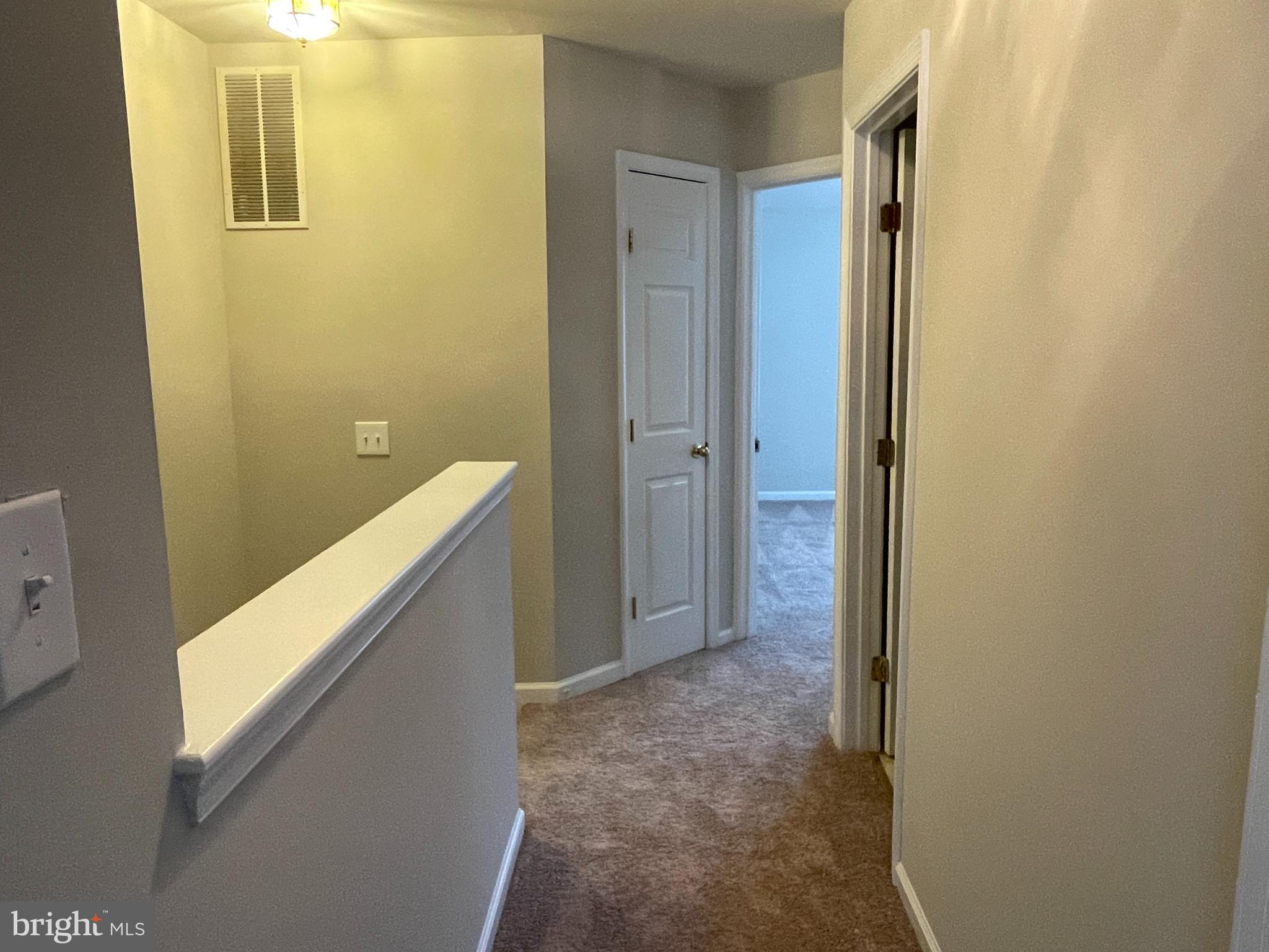 27 Townes Place Fredericksburg, VA 22405 - Photo 22 of 34 a view of hallway