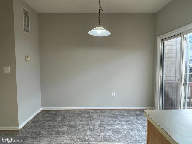 $2,350 | 27 Townes Place, Fredericksburg, VA 22405