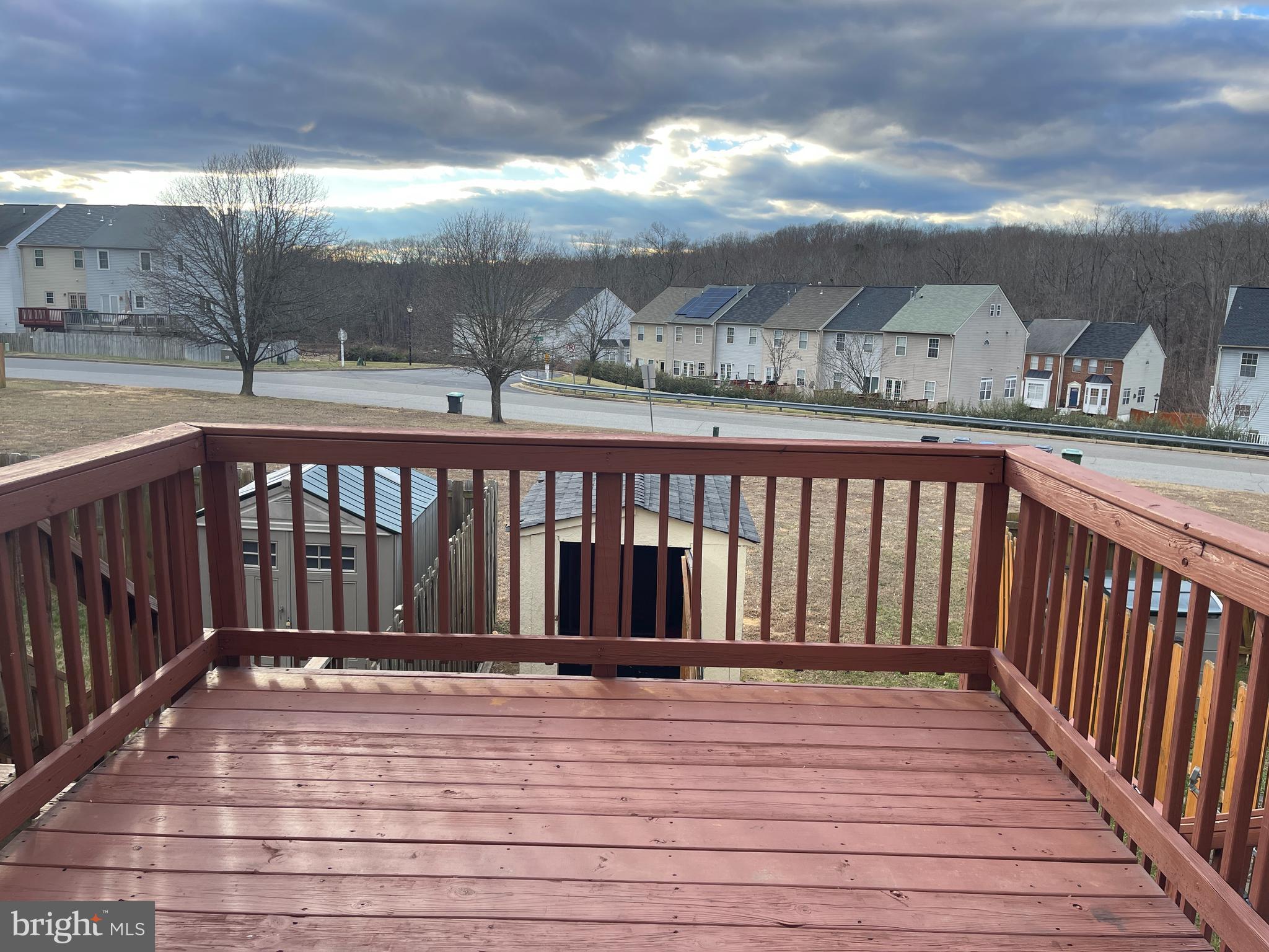 27 Townes Place Fredericksburg, VA 22405 - Photo 6 of 34 a view of wooden deck