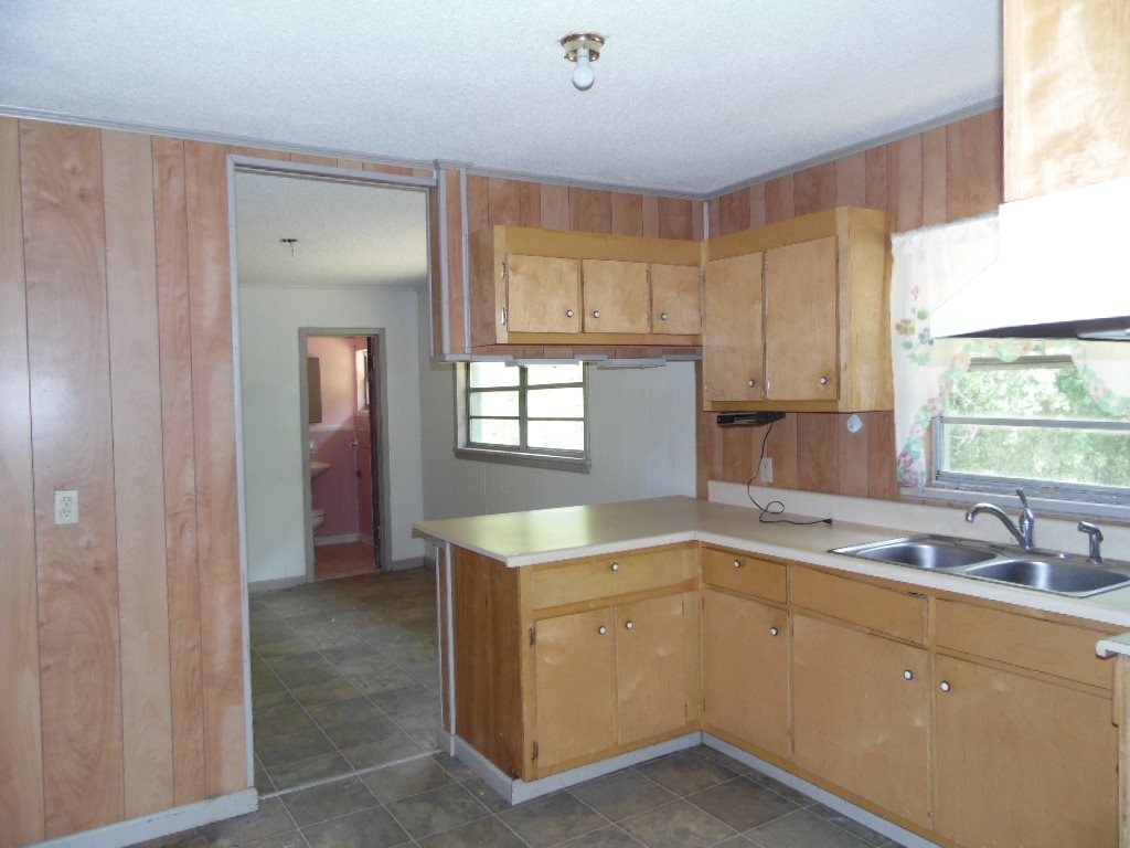 68 Axie Smith Road Quincy, FL 32352 - Photo 4 of 21 Gallery Image 4