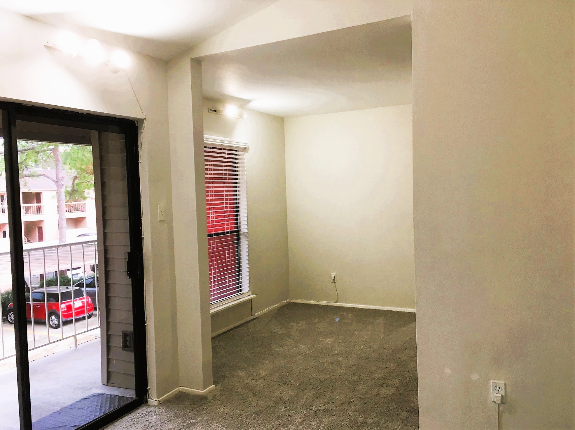 2025 Augusta Drive, Unit 804 Houston, TX 77057 - Photo 16 of 28 Extra room ,study. libary