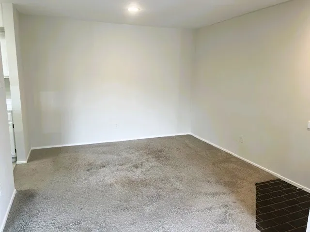 $1,200 | 2025 Augusta Drive, Unit 804, Houston, TX 77057