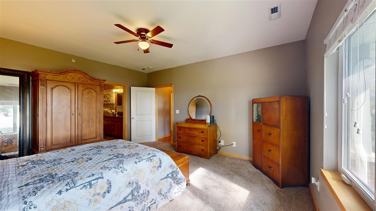 1092 Walnut Avenue, Unit 321 BLDG E Riverside, IA 52327 - Photo 36 of 51 Gallery Image 36