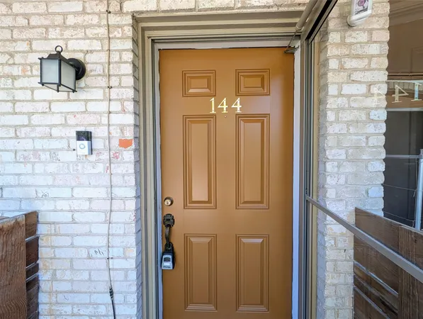 $975 | 7801 Shoal Creek Boulevard, Unit 144, Austin, TX 78757