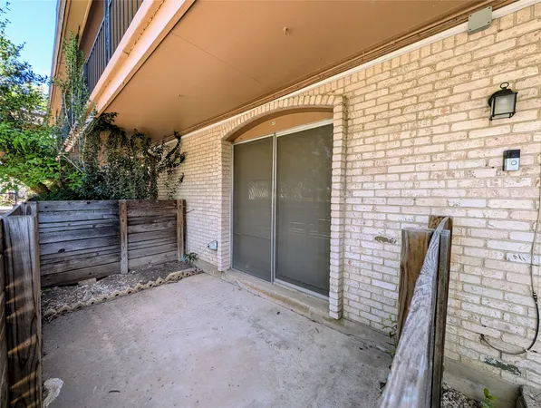 $975 | 7801 Shoal Creek Boulevard, Unit 144, Austin, TX 78757