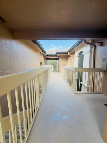 $280,000 | 9701 Westview Drive, Unit 1437, Coral Springs, FL 33076