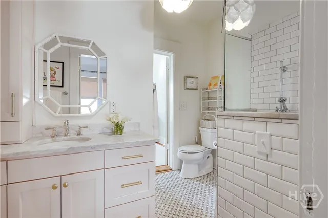 $1,900,000 | 230 Woodlawn Avenue, Athens, GA 30606