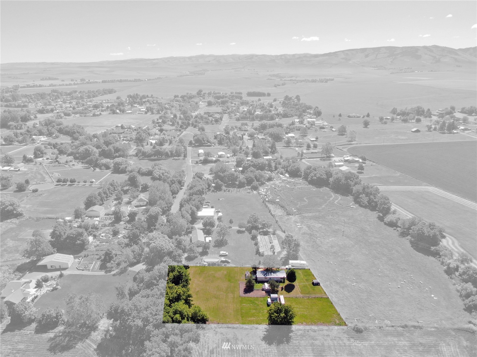 724 McBeth Road Walla Walla, WA 99362 - Photo 11 of 38 Gallery Image 11
