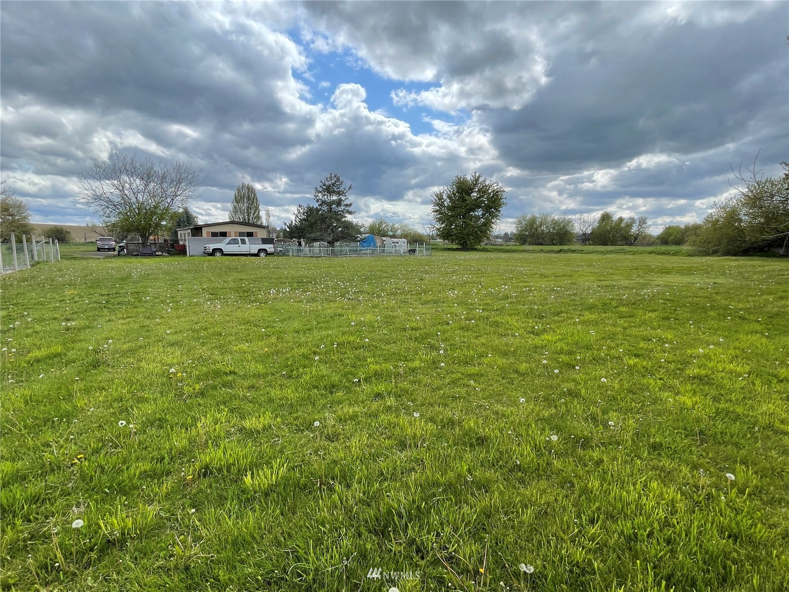 724 McBeth Road Walla Walla, WA 99362 - Photo 8 of 38 Gallery Image 8