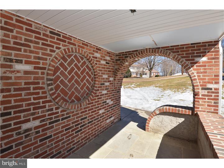 557 McCarty Drive Furlong, PA 18925 - Photo 5 of 24 Enclosed Porch