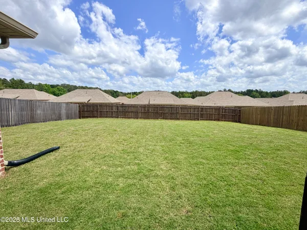$290,000 | 704 Cottonwood Way, Pearl, MS 39208