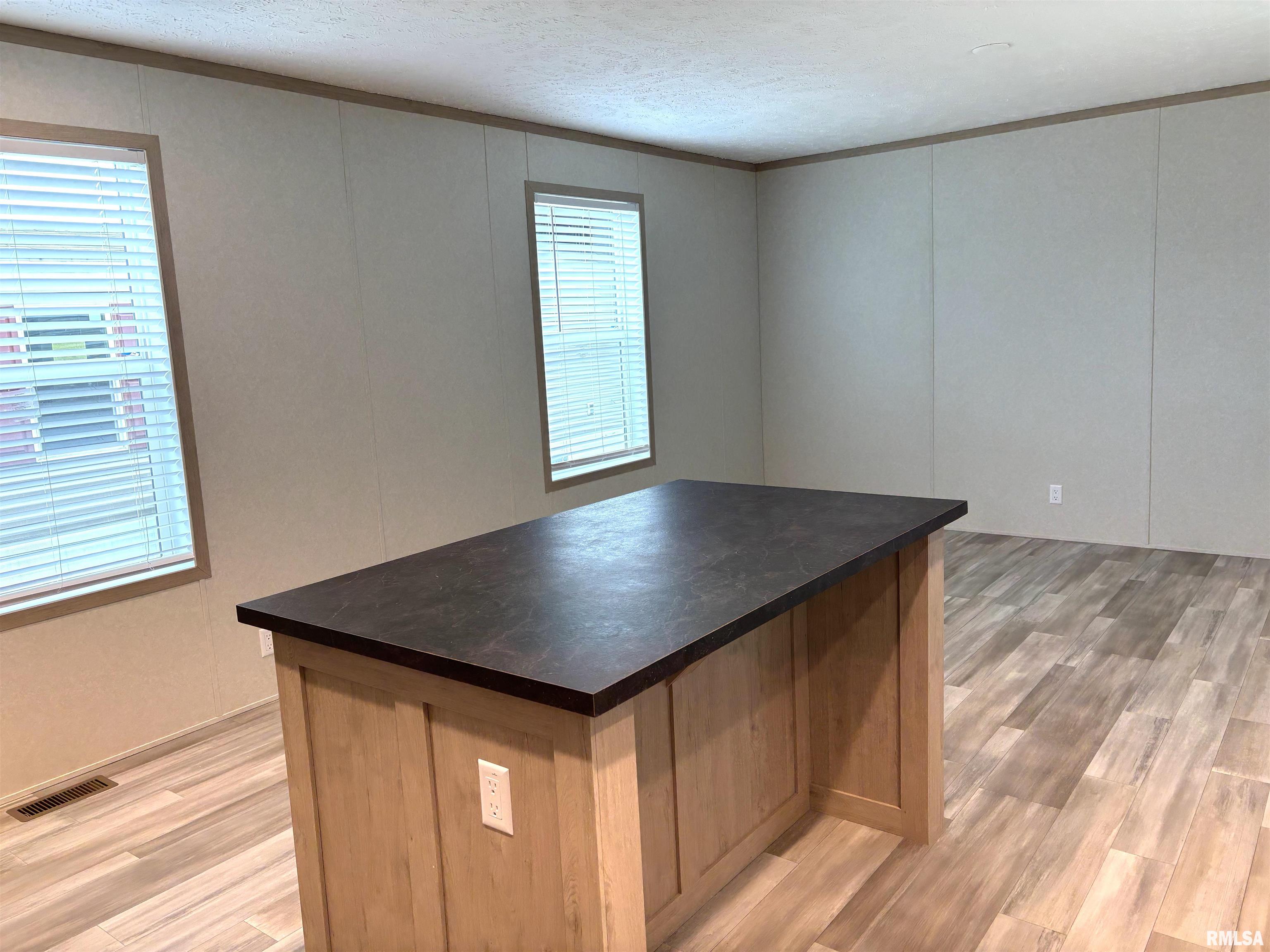 1515 North Lincoln Avenue, Unit 68 Springfield, IL 62702 - Photo 11 of 31