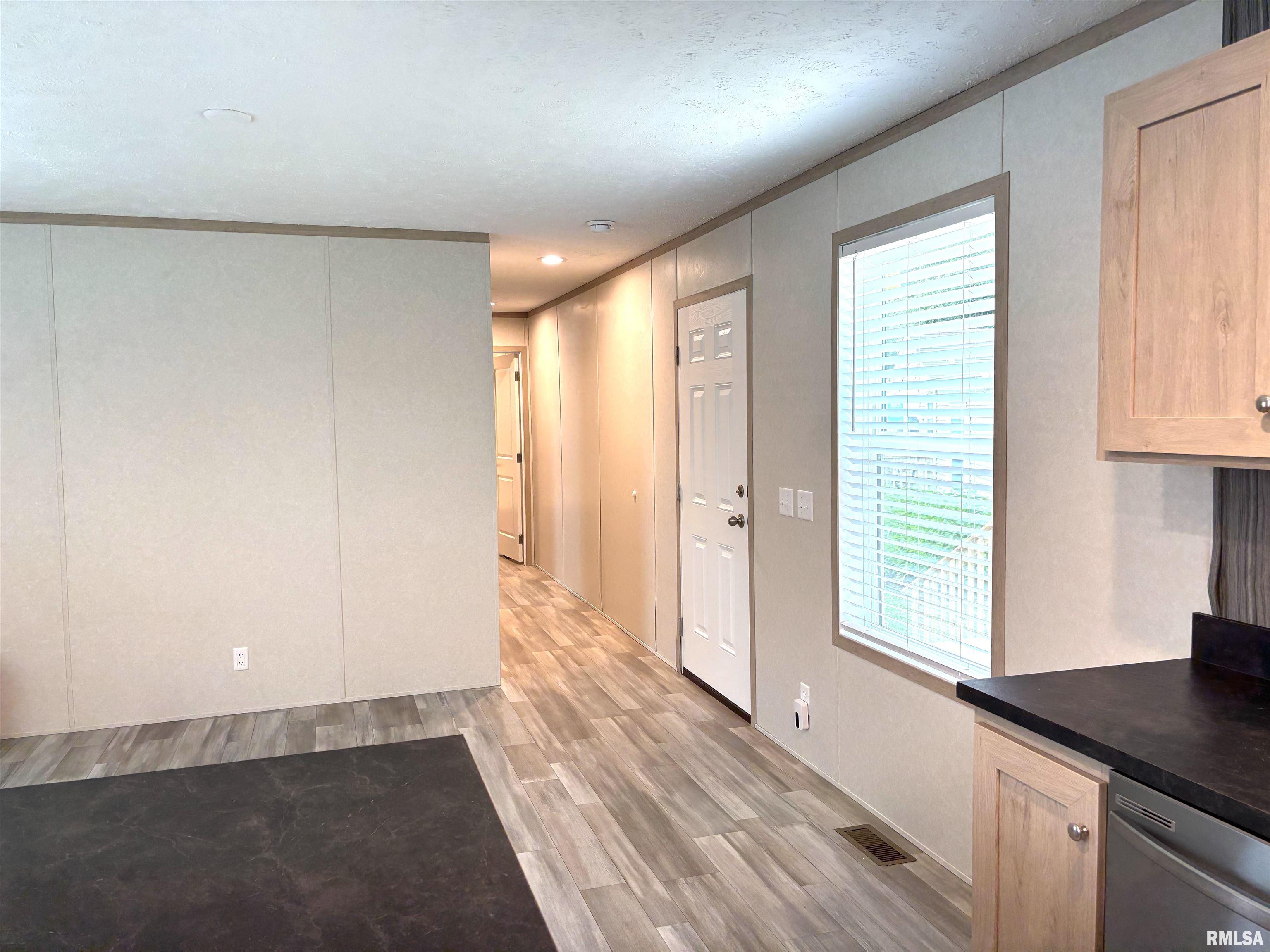 1515 North Lincoln Avenue, Unit 68 Springfield, IL 62702 - Photo 12 of 31