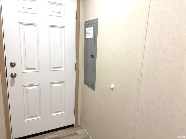 $75,900 | 1515 North Lincoln Avenue, Unit 68, Springfield, IL 62702