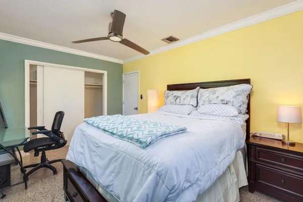 $4,000 | 145 Southeast 3rd Avenue, Boynton Beach, FL 33435