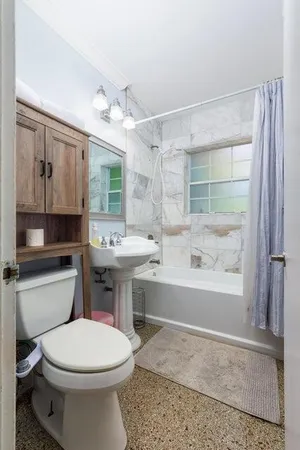 $4,000 | 145 Southeast 3rd Avenue, Boynton Beach, FL 33435