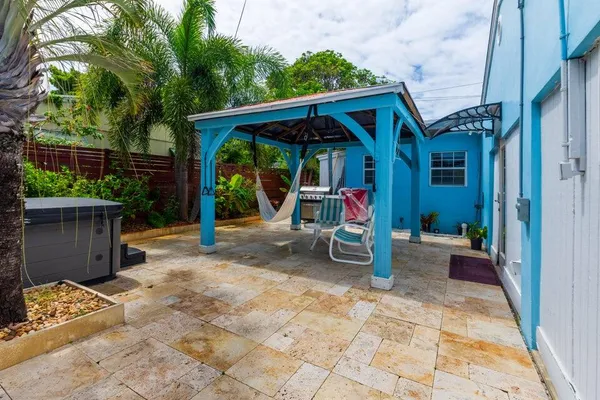 $4,000 | 145 Southeast 3rd Avenue, Boynton Beach, FL 33435