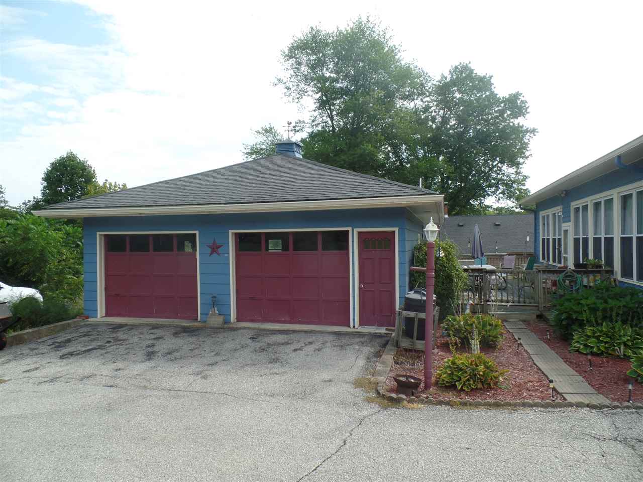 292 North Cold Springs Road Bloomfield, IN 47424 - Photo 24 of 32 Gallery Image 24