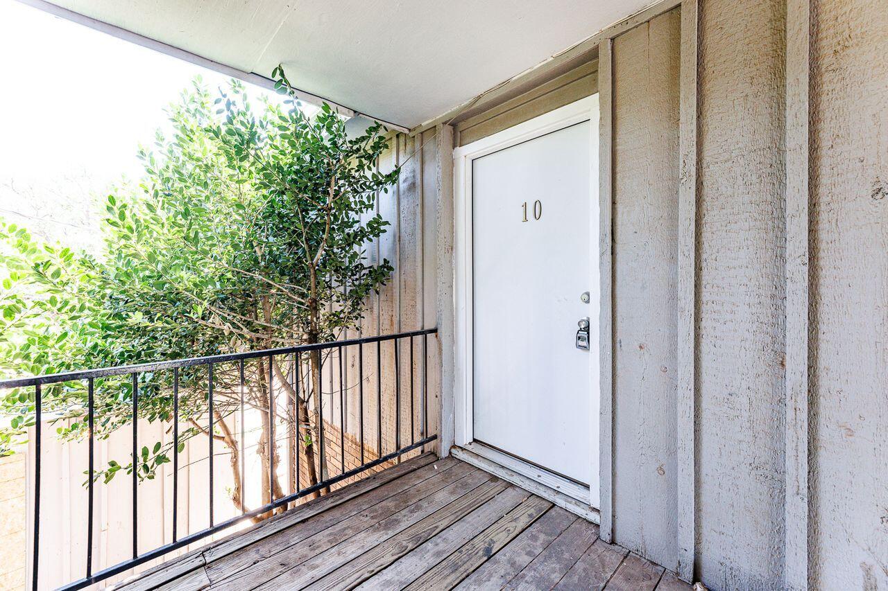 3201 35th Street, Unit 10 Lubbock, TX 79413 - Photo 5 of 19 Apt 10-1