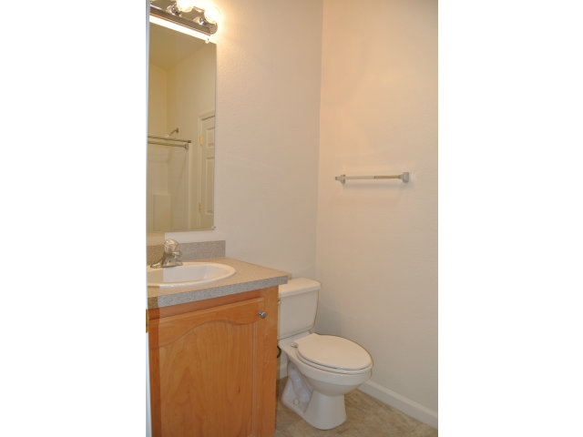 2900 Fairview Road, Unit 58 Hollister, CA 95023 - Photo 20 of 25 Gallery Image 20