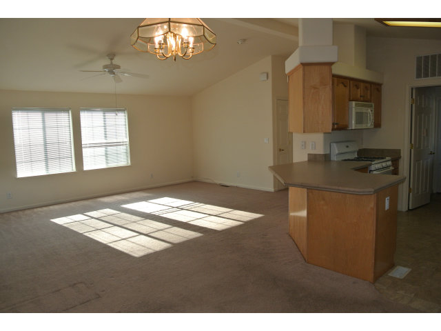 2900 Fairview Road, Unit 58 Hollister, CA 95023 - Photo 5 of 25 Gallery Image 5