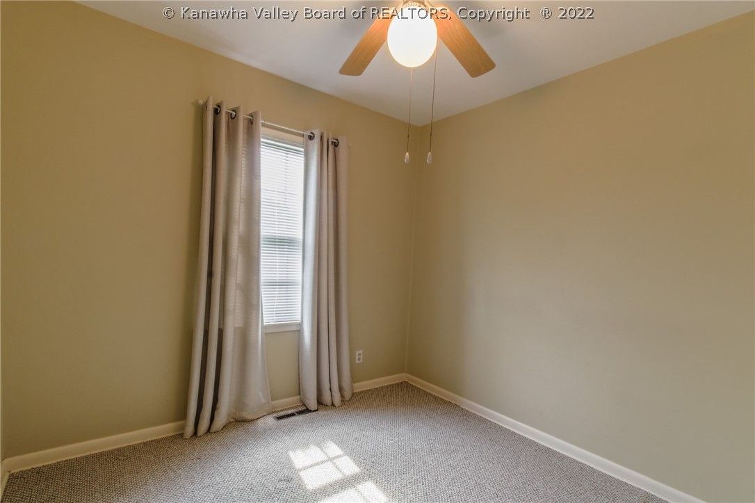 716 South Ritchie Avenue Ravenswood, WV 26164 - Photo 16 of 32 Gallery Image 16
