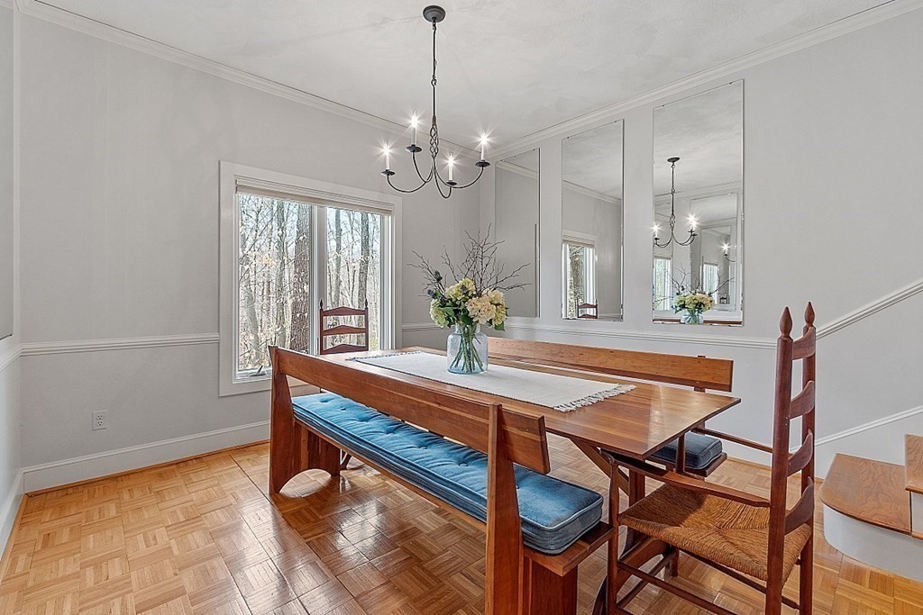 9 Oak Meadow Road Lincoln, MA 01773 - Photo 13 of 41 Gallery Image 13