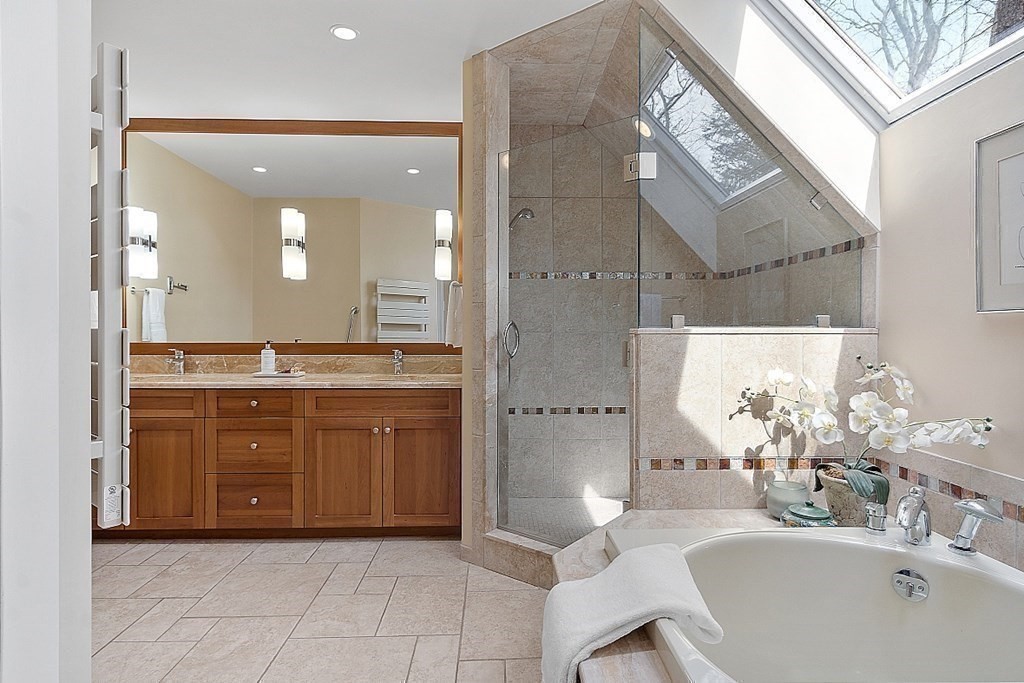 9 Oak Meadow Road Lincoln, MA 01773 - Photo 23 of 41 Gallery Image 23