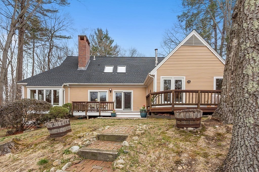 9 Oak Meadow Road Lincoln, MA 01773 - Photo 3 of 41 Gallery Image 3