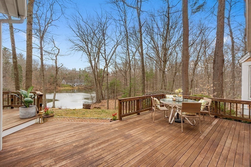 9 Oak Meadow Road Lincoln, MA 01773 - Photo 37 of 41 Gallery Image 37