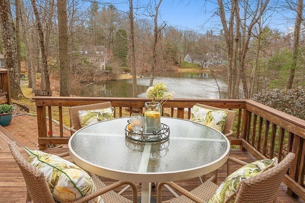 9 Oak Meadow Road Lincoln, MA 01773 - Photo 39 of 41 Gallery Image 39