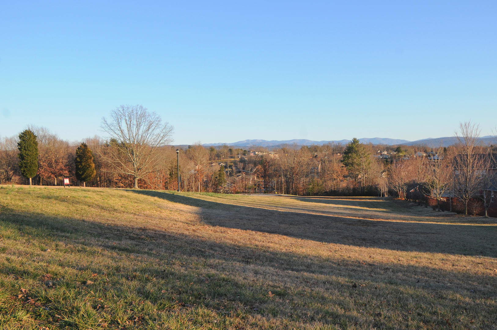 Crest Road Maryville, TN 37804 - Photo 5 of 19 Perfect for walk-out basements