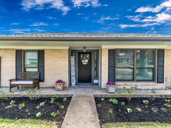 $310,000 | 435 Gentilly Drive, Katy, TX 77450