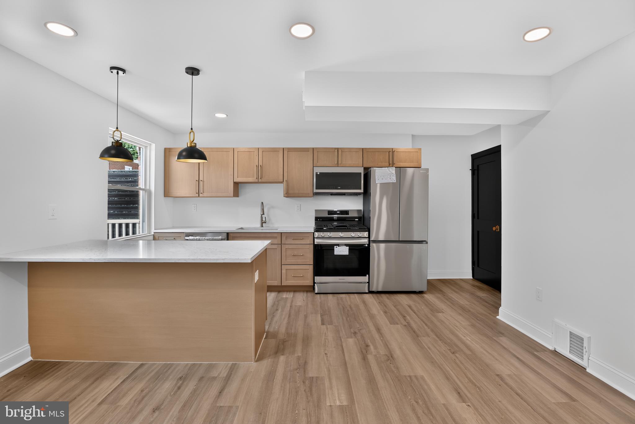 8238 Fayette Street Philadelphia, PA 19150 - Photo 10 of 32 Gallery Image 10