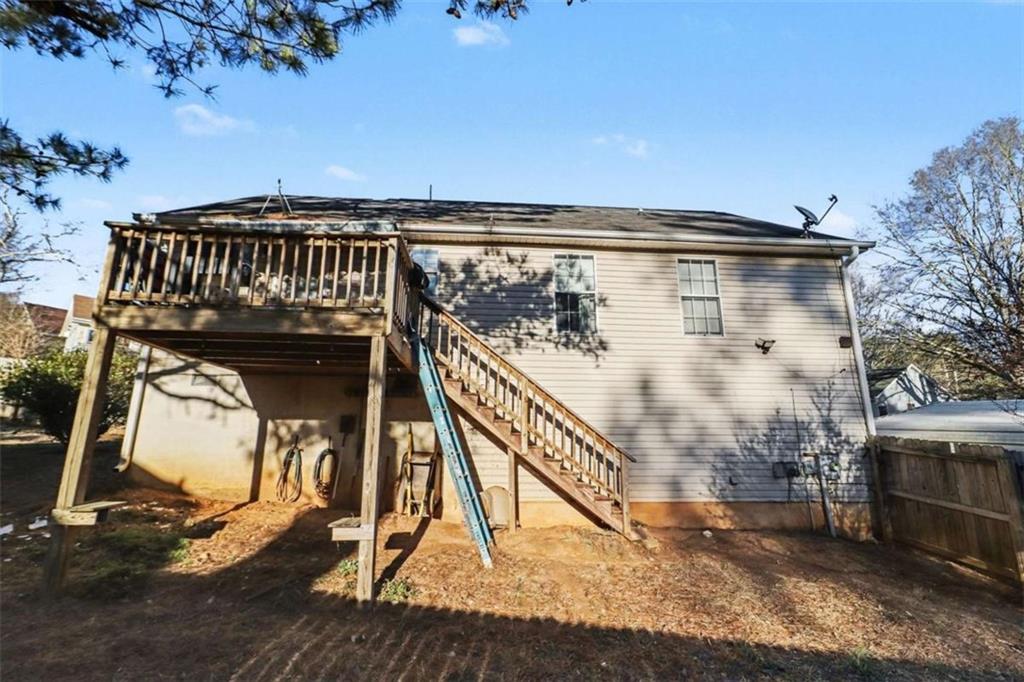 211 Stoney Point Cove Carrollton, GA 30116 - Photo 33 of 38 a view of entryway with a wooden floor
