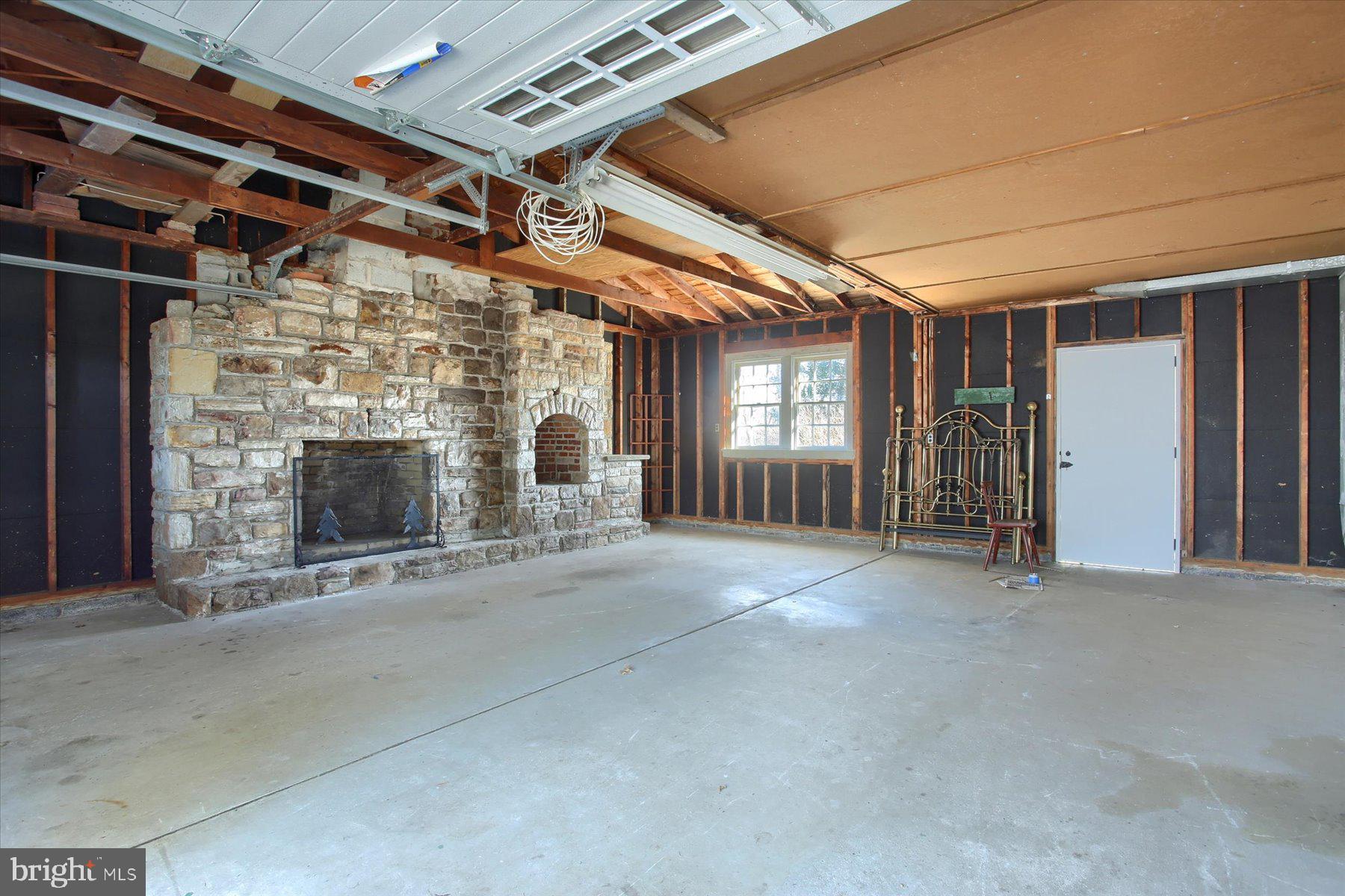 300 Evergreen Road New Cumberland, PA 17070 - Photo 7 of 57 Gallery Image 7