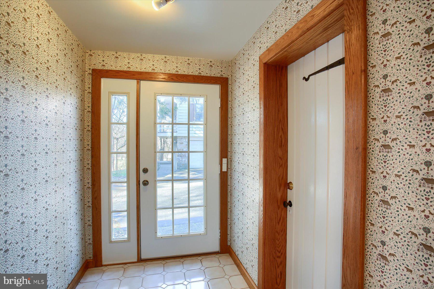 300 Evergreen Road New Cumberland, PA 17070 - Photo 8 of 57 Gallery Image 8