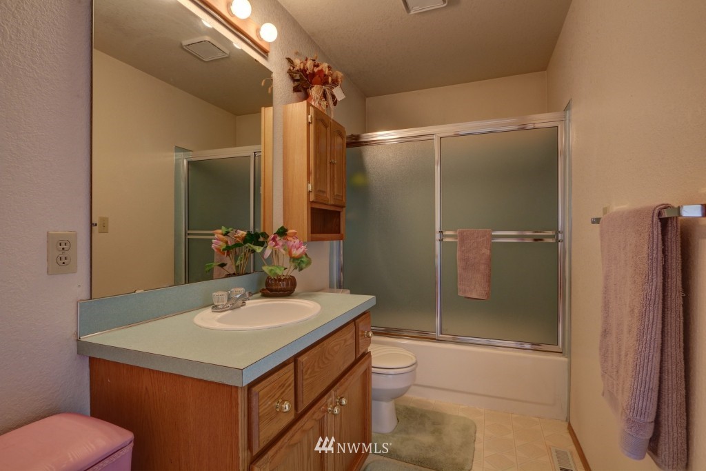 532 223rd Place Southeast Bothell, WA 98021 - Photo 13 of 25