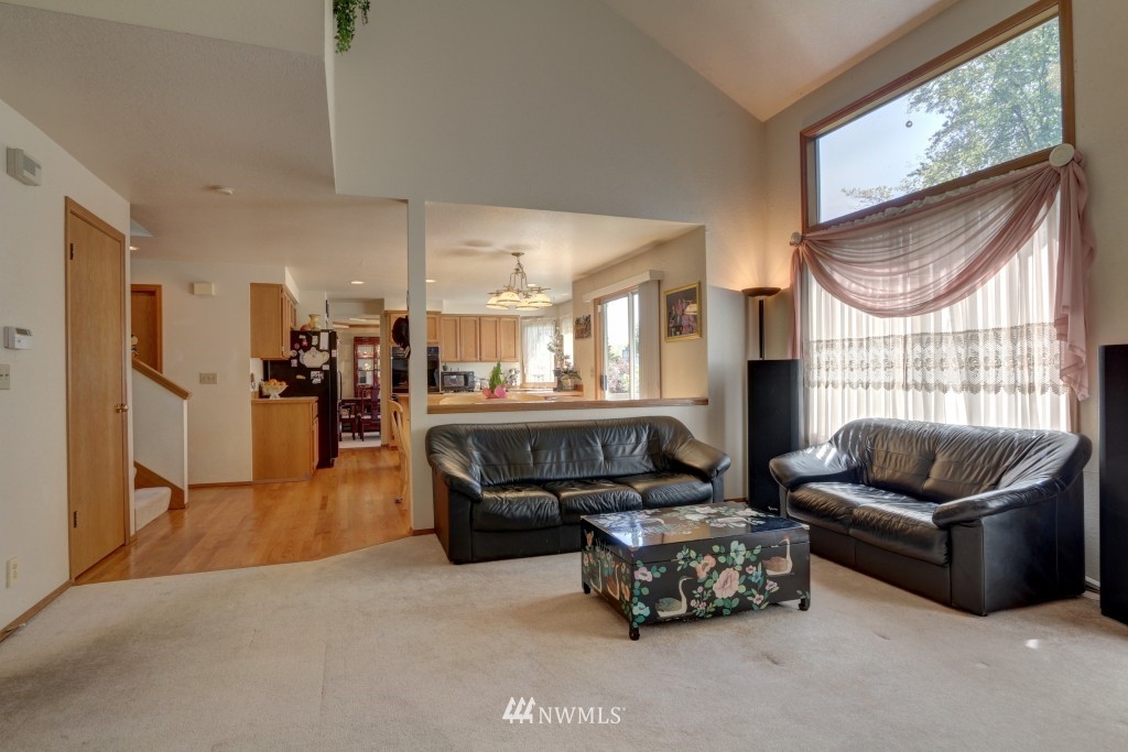 532 223rd Place Southeast Bothell, WA 98021 - Photo 10 of 25