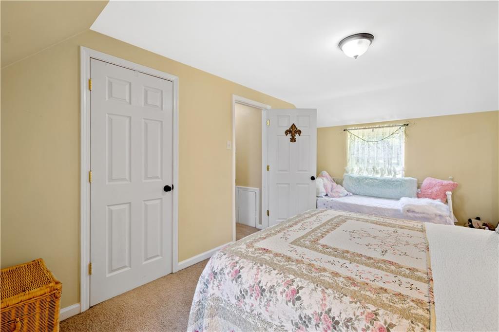 919 Steen Road Bridgeville, PA 15017 - Photo 17 of 21 Gallery Image 17