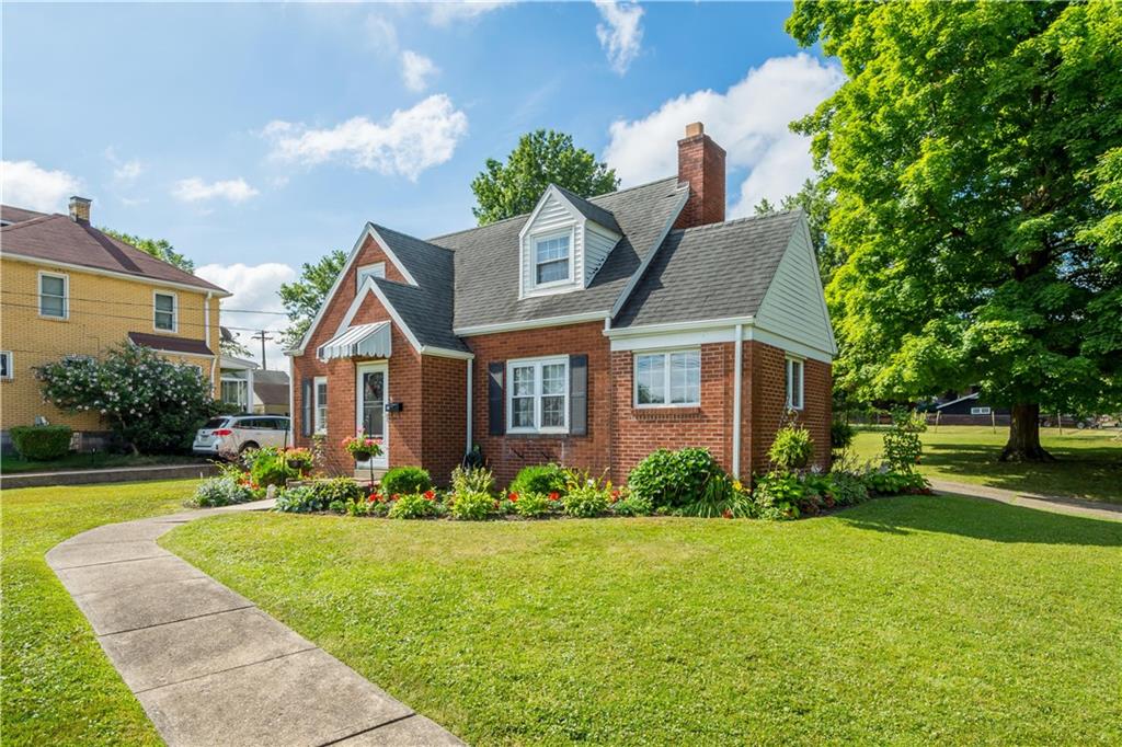 919 Steen Road Bridgeville, PA 15017 - Photo 2 of 21 Gallery Image 2